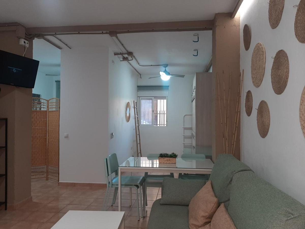 Apartamento Huelin, A 5 Minutos A Pie De La Playa Málaga Dış mekan fotoğraf